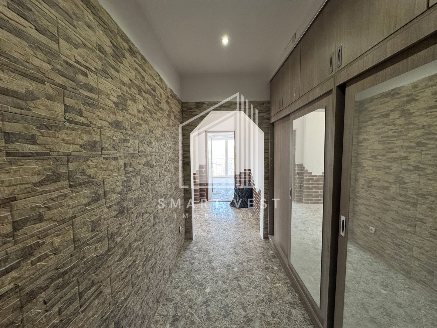Apartament 3 camere decomandat | Etaj 3 cu lift | Zona Micro 17 - Poză 15