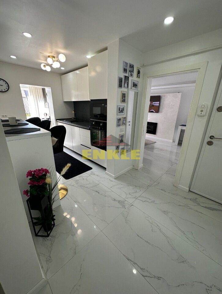 De vânzare apartament cu 2 camere decomandat, etaj 1 - Poză 3