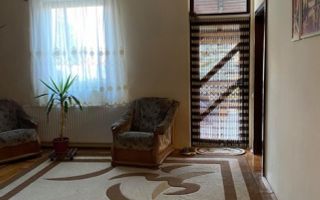 Ag EUROPA vinde casa individuala 6 cam. si teren 5 ari în Titulescu. - Poză 3