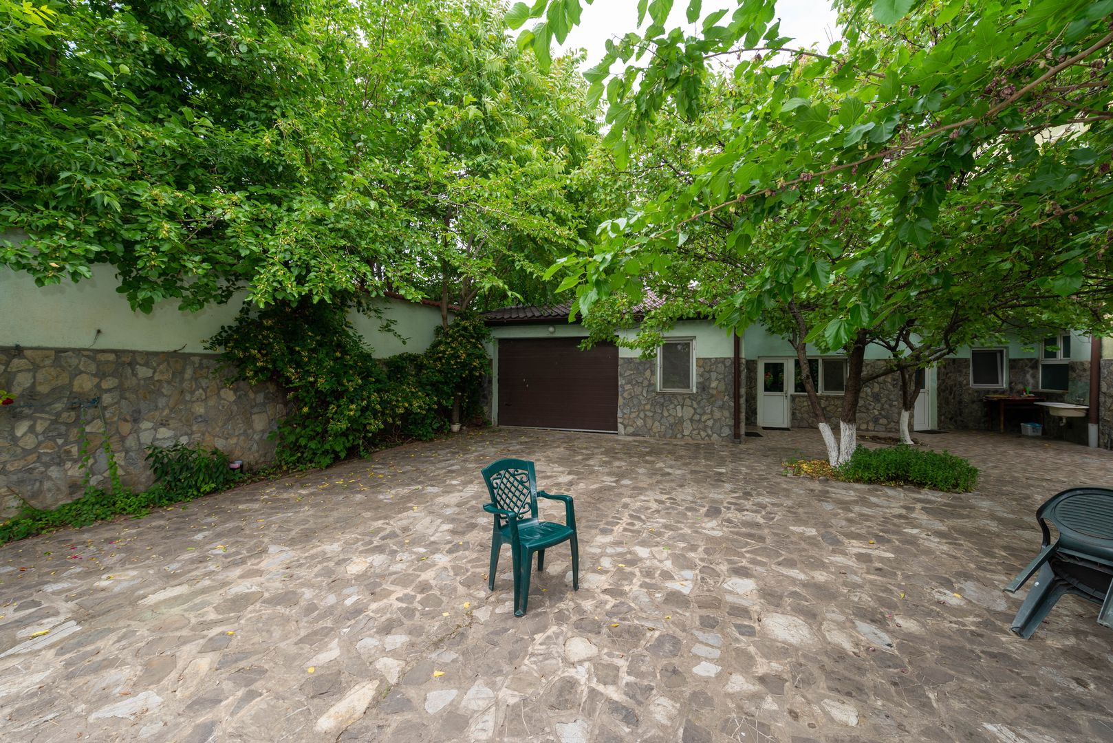 Vila deosebita cu teren 1050 mp de vanzare Metrou Republica Sector 3 - Poză 21