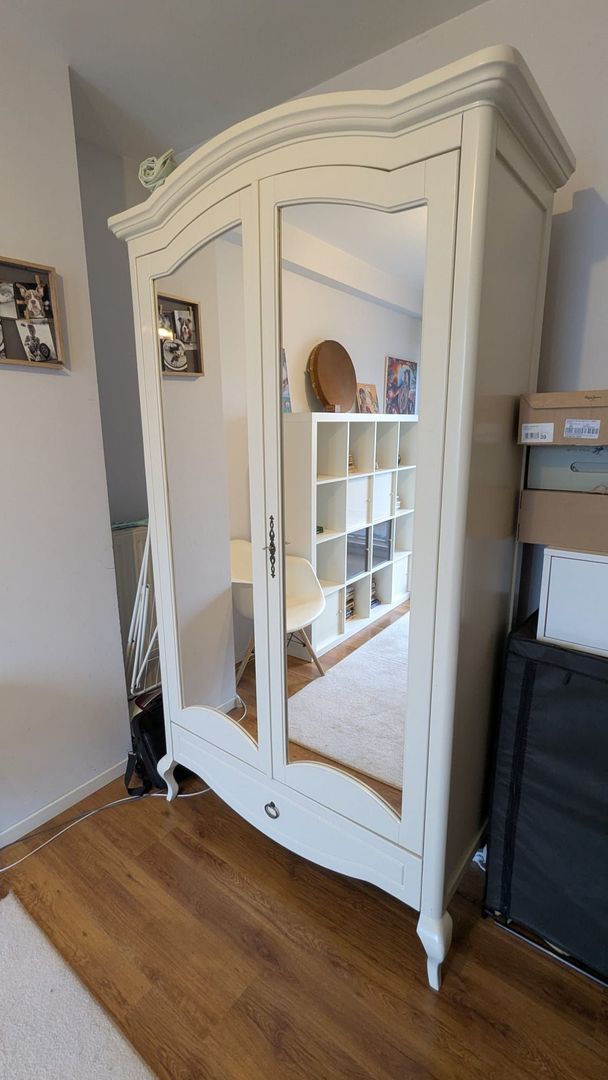 Apartament spatios 100 mp cu lift si 50 mp de terase - Poză 19