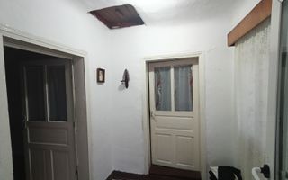 CUMPANA ( cod02) - Casa batraneasca 5 camere cu teren 491 mp - Poză 10