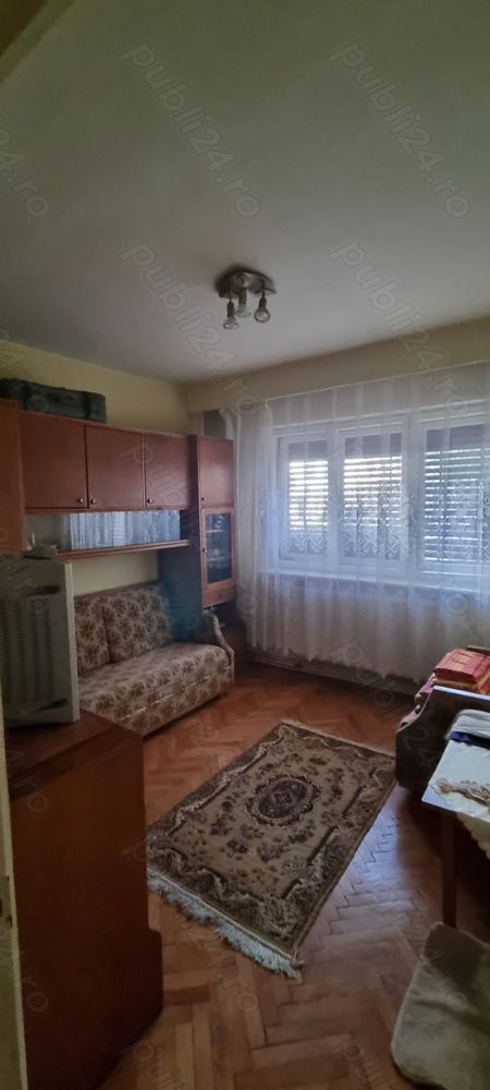 Vand apartament 2 camere in centrul orasului Satu-Mare - Poză 7