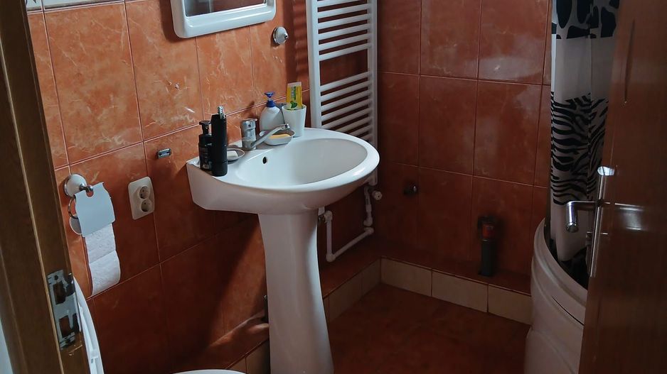 Inchiriez pentru cazare Vila cu 7 camere - Poză 7