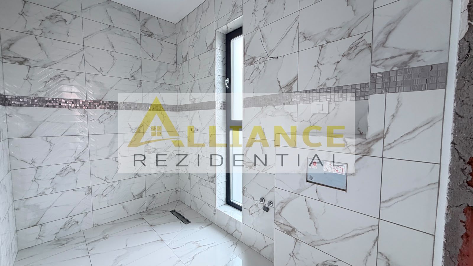 Casa Individuala - 4 camere - 2 bai - 450 mp teren - Poză 2