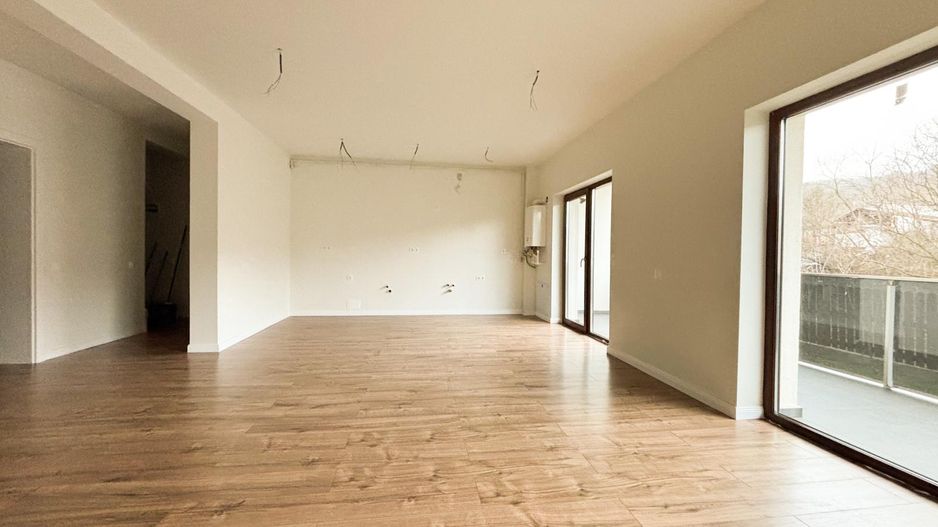 Apartament 3 camere, Finisat, Bloc nou, 1 Loc Parcare, Acte la Zi - Poză 5