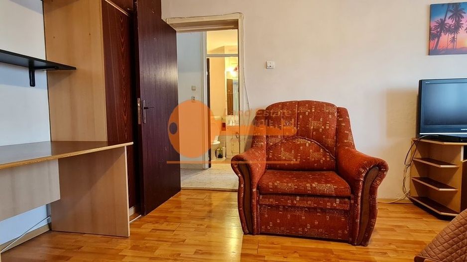 Garsoinera la 700m de metrou Iancului - Poză 4