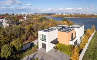 Smart-Home nZEB spectaculoasa Bucuresti Sector 1 cu deschidere lac -teren 2000mp - Poză 76