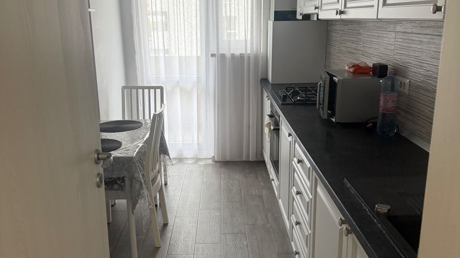 Inchiriere Apartament 2 camere- Zona MetrouBerceni - Poză 5