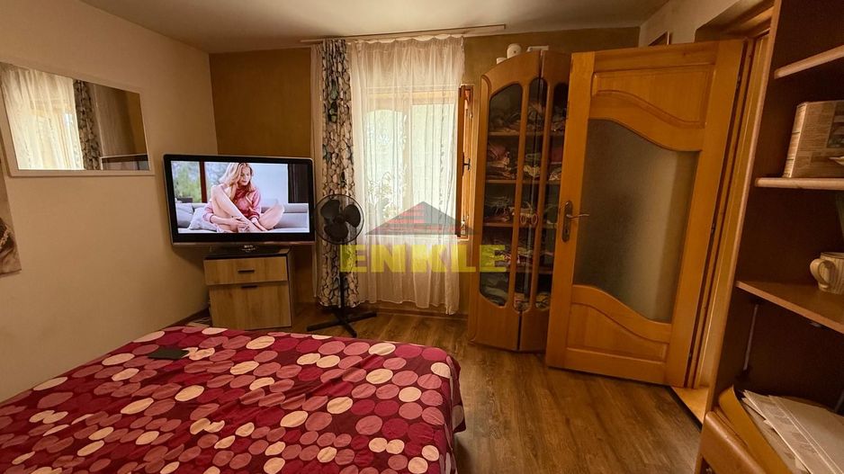 De vanzare casa in Hudum, teren generos. - Poză 5