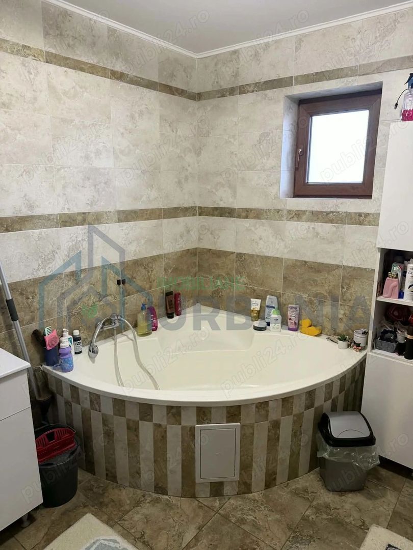 Apartament de vânzare - Poză 3