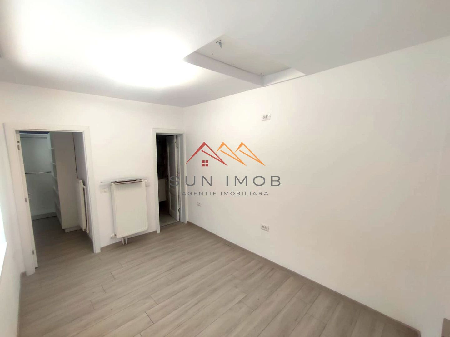 CASĂ DE ÎNCHIRIAT | ZONĂ CENTRALĂ | RENOVATĂ COMPLET ÎN 2026 - Poză 9