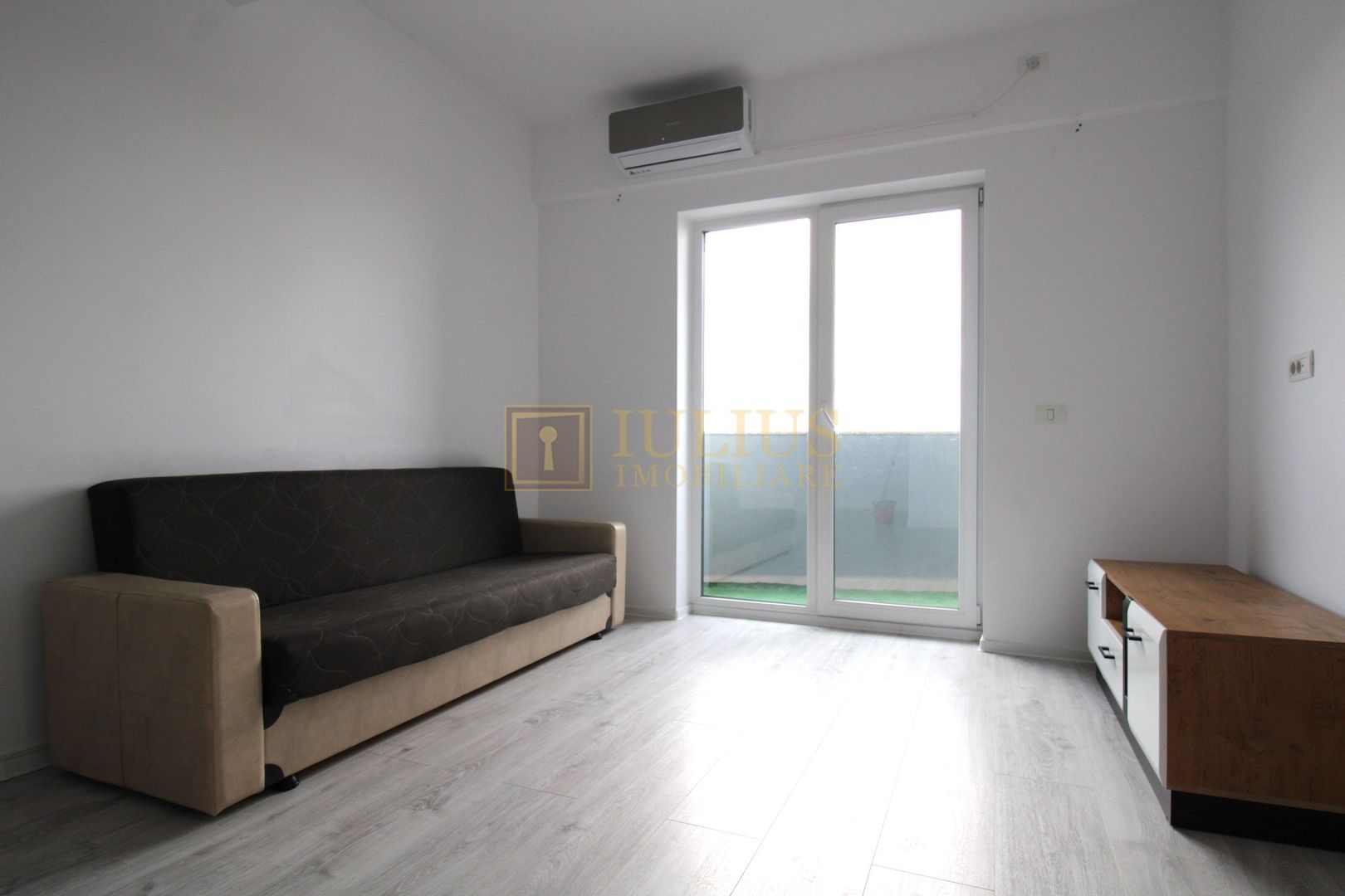 Lift, balcon, aer conditionat, centrala proprie-Freidorf - Poză 2