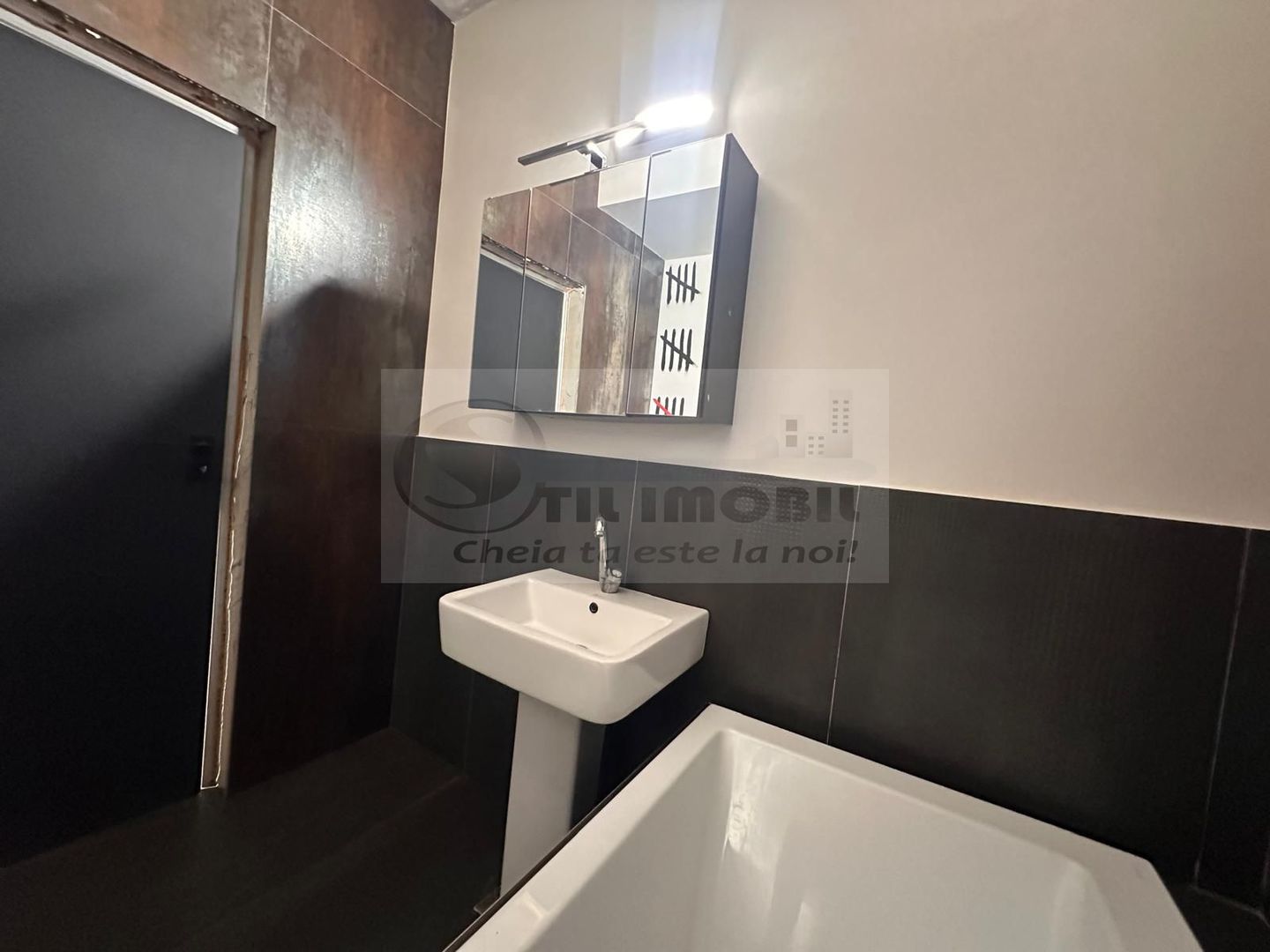 Apartament 3 camere, Cuibul Verde - Poză 11