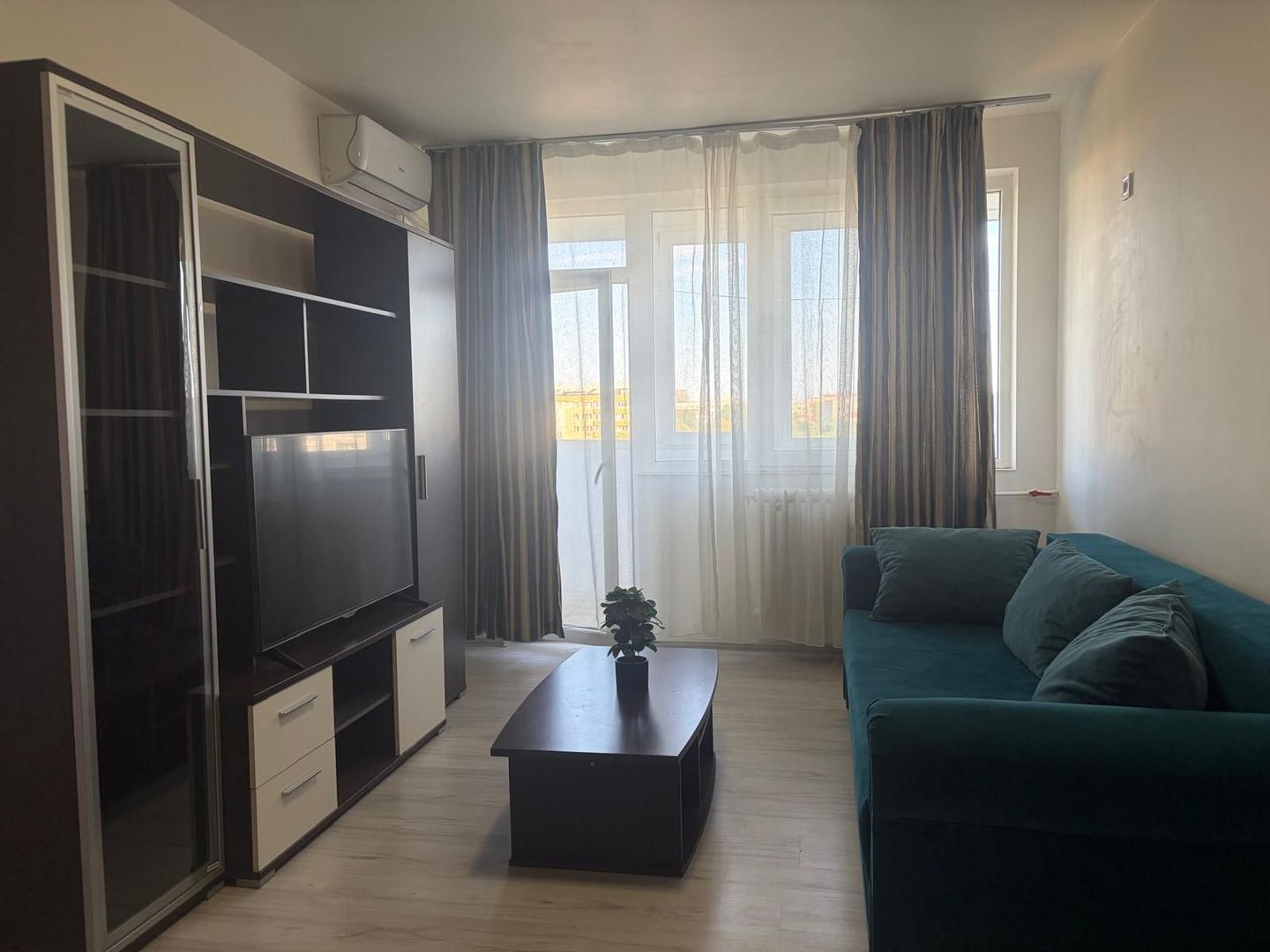 Apartament elegant cu doua camere, zona Straduintei-Obregia, 85.000€ - Poză 2