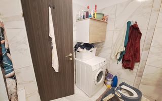 Apartament 3 camere, 2 bai, parcare, zona Metro! - Poză 12