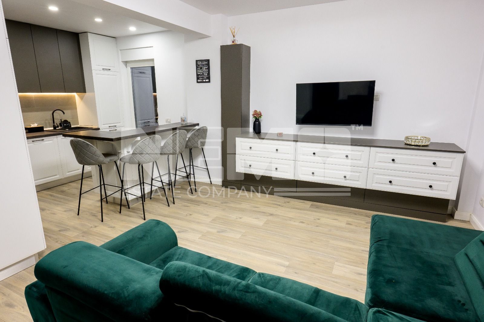 Apartament de LUX I Burdujeni, Suceava I Preț: 135.000 € - Poză 2