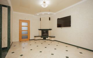 Chirie, casă, 6 camere, Strada Trifan Baltă, Centru - Poză 7