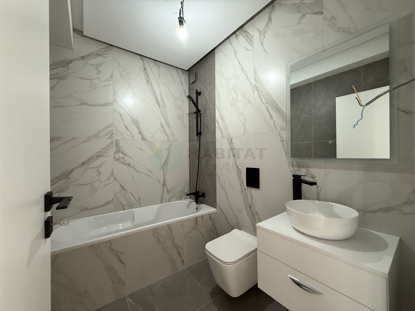 Disponibila acum in zona Matei Millo | Vila moderna 5 camere - Poză 8