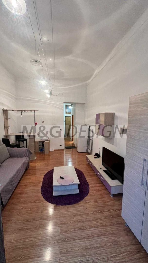 Apart 1 camera ultracentral  cladire istorica - Poză 2