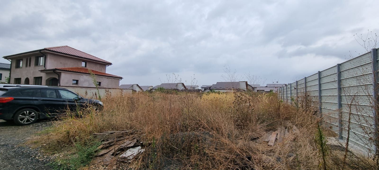„Teren 500 mp între case, cu toate utilitățile – Domnești, Ilfov | Pr - Poză 1