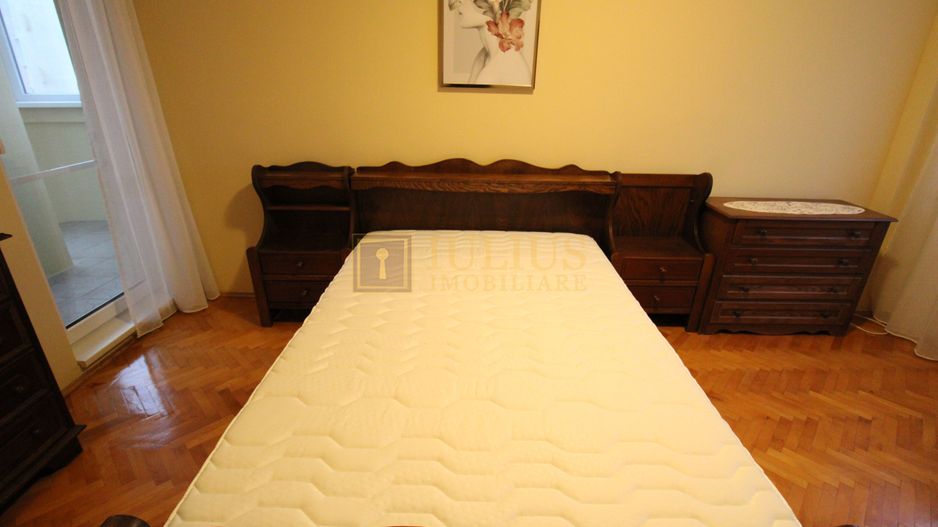 3 dormitoare , central , vedere panoramica parcul Botanic - Poză 13