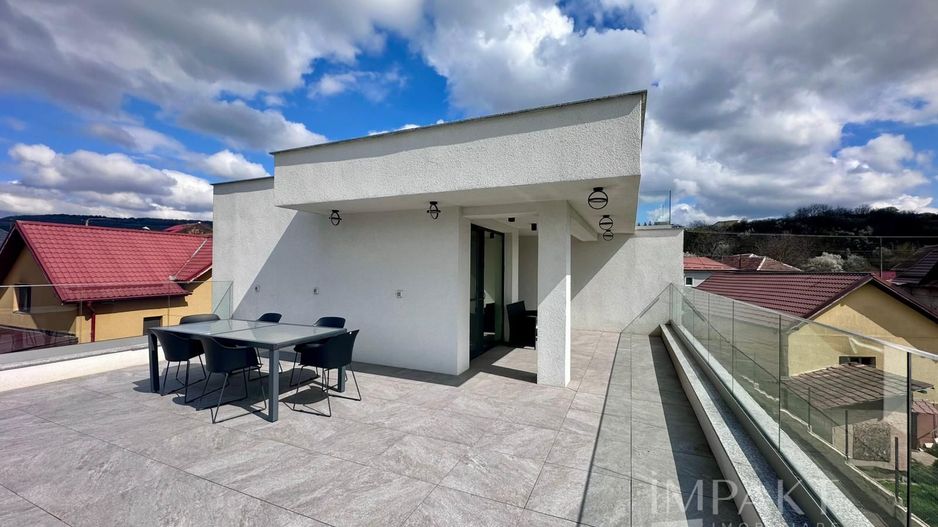 Vila | Zona Iris | Ultrafinisata | 120 mp + 350 mp Teren + 70 mp Teras - Poză 14