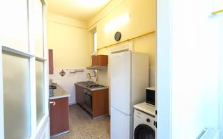 Apartament central, 2 camere, centrala gaz. 390 E/lună. Comision 0 - Poză 8