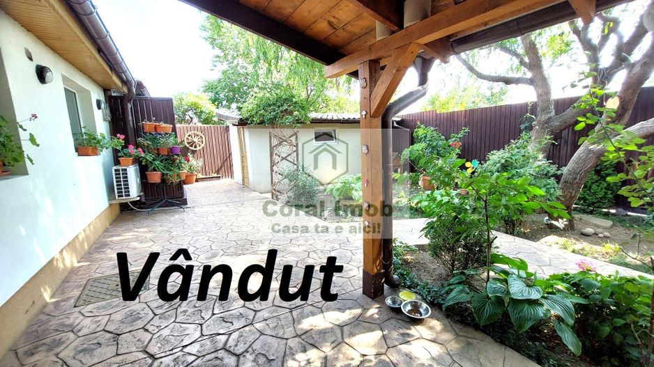 Casa de vanzare,curte individuala, centrala, in Andronache, Gherghitei - Poză 1