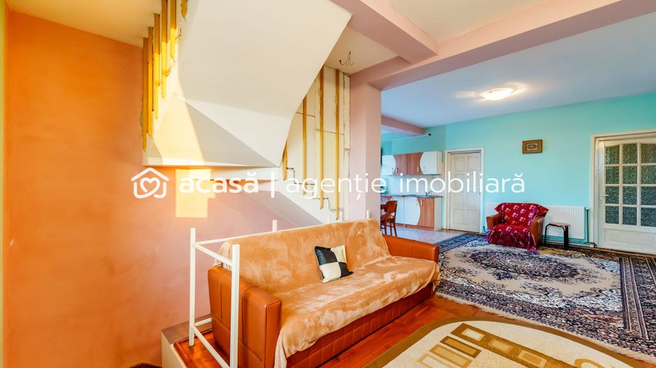 Casă  în Grădiște. Zonă foarte liniștită. - Poză 12