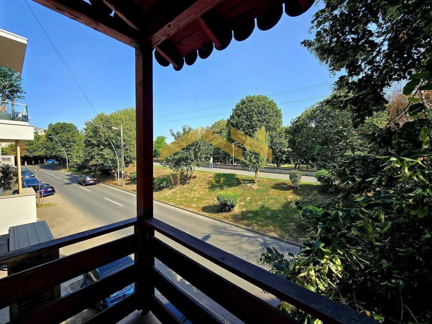 Apartament 4 camere+anexa 2 camere pe Malul Muresului/Str. Praporgescu - Poză 1