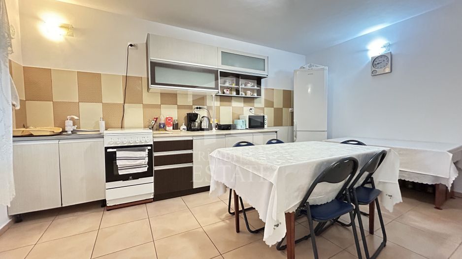 Afacere Turistică la Cheie | Pensiune 10 Camere | Eforie Nord - Poză 2