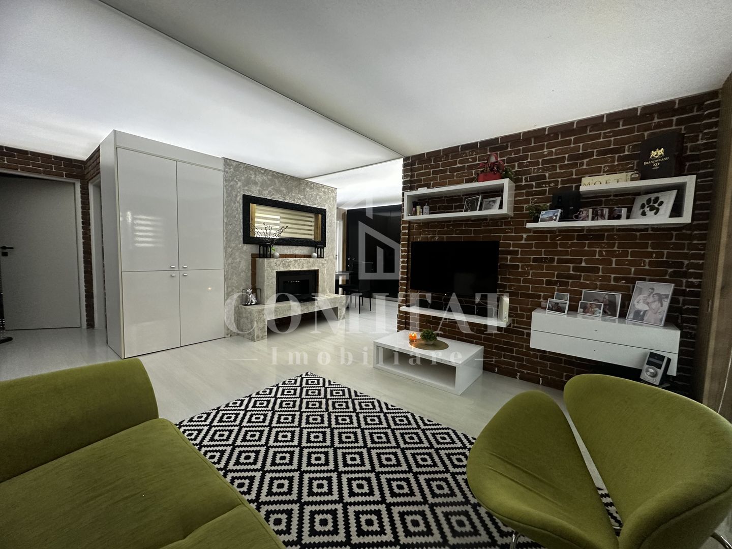 Apartament la cheie | Terasa și parcare | Zona Bazei Sportive-Floresti - Poză 4