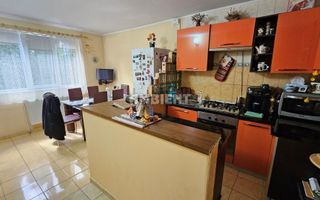 Vilă P+M mobilată și utilată,  teren 1100 mp, zona BACAOANI; - Poză 8