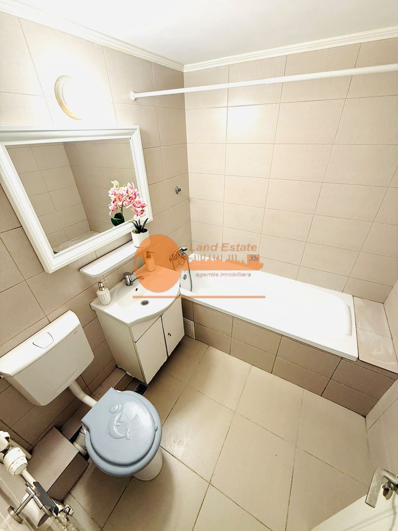 Apartament cu 3 camere in zona Crangasi - Poză 7
