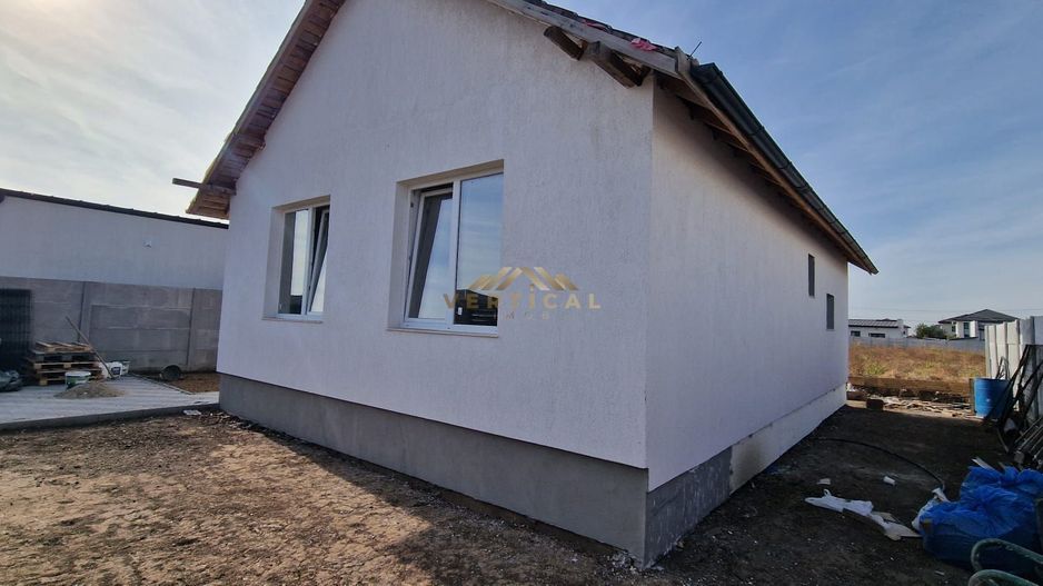 Casa Parter 3 camere - Poză 2