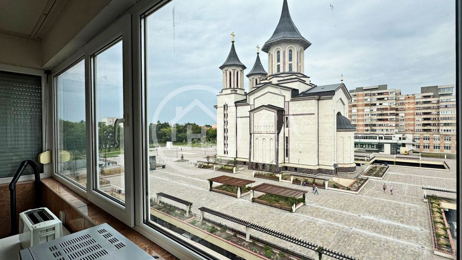 Apartament de închiriat cu 3 camere în Centrul Civic, Oradea - Poză 14