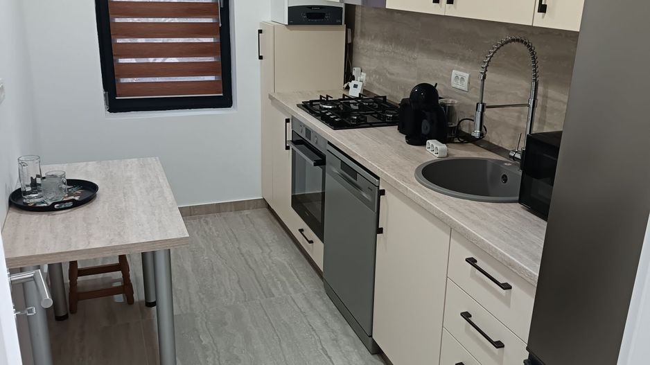 Închiriere apartament 2 camere - Poză 3