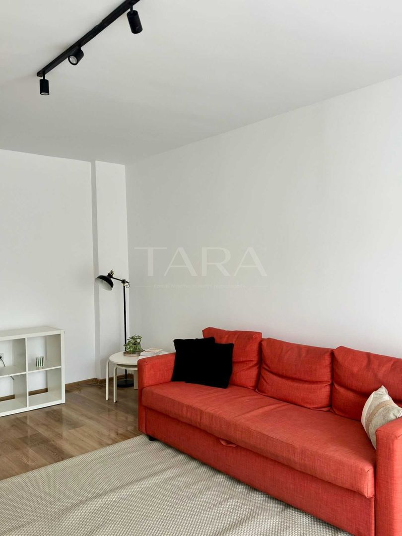 Apartament elegant cu terasă înierbată în zona Bună Ziua. - Poză 2
