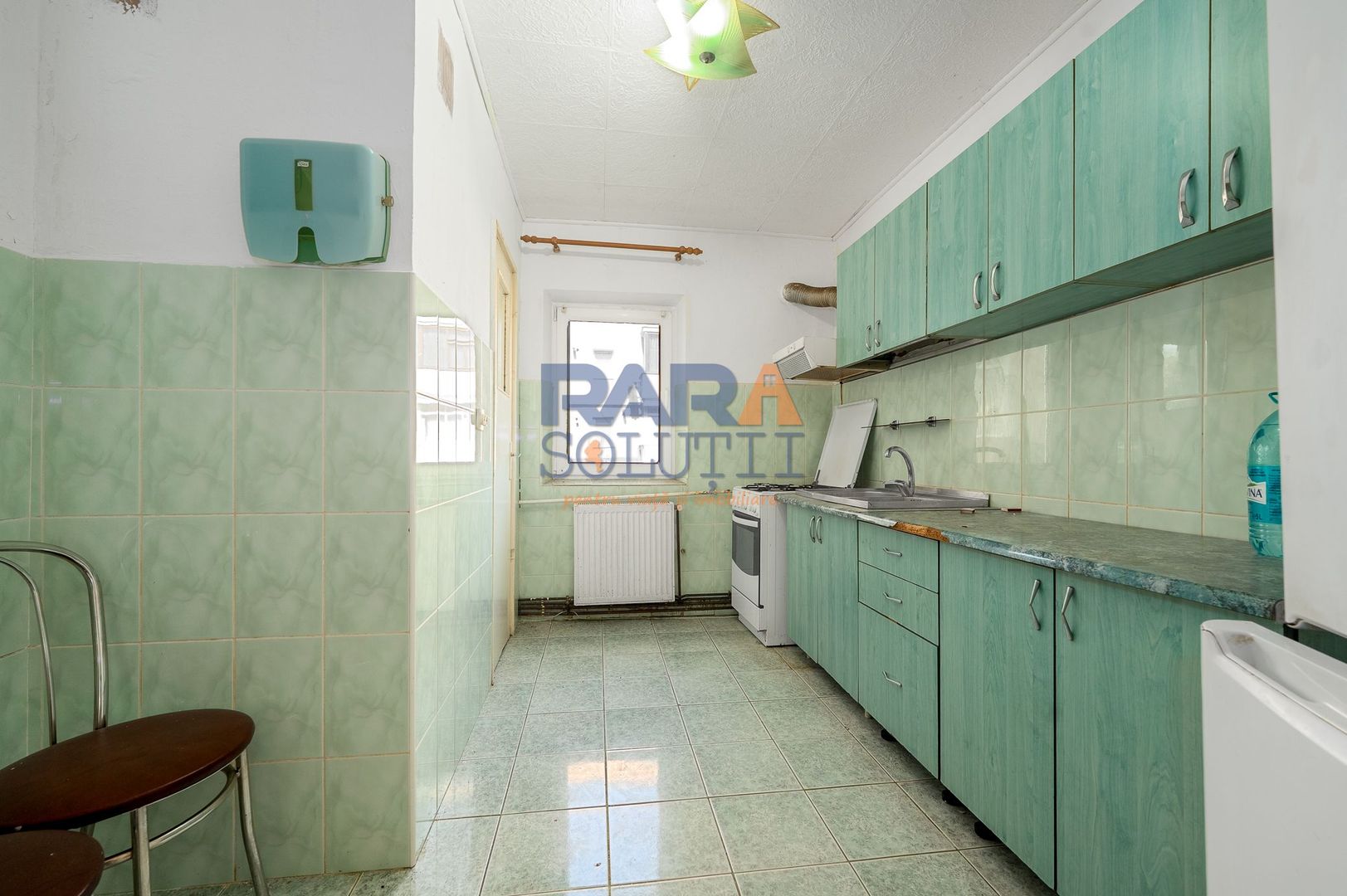 3 camere decomandat, etaj 1, două balcoane - Poză 4