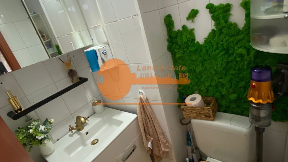 Apartament cu 3 camere in zona Rahova-Progresului ( Centrala Proprie) - Poză 5