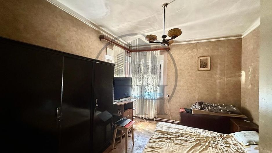 Apartament 3 camere de vanzare- B-dul Mamaia - Poză 4