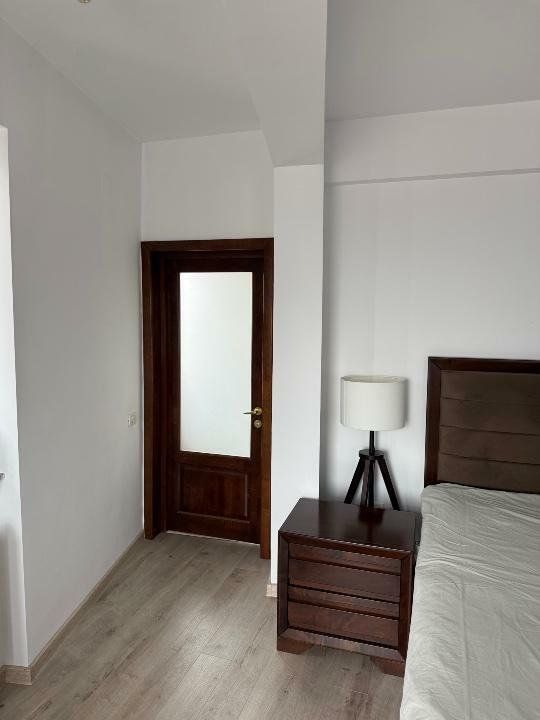 Apartament 4 camere Mitropolie, 2010, parcare inclusa - Poză 10