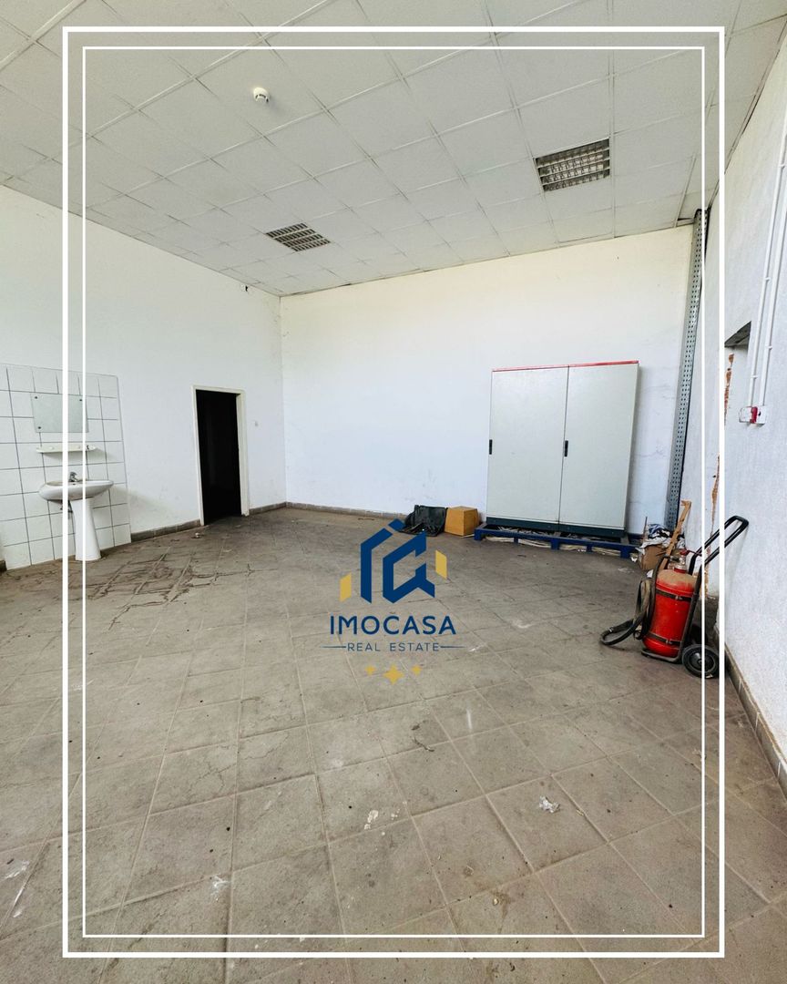 Hala de închiriat 500+500 mp Aradul nou curte comuna păzită - Poză 6