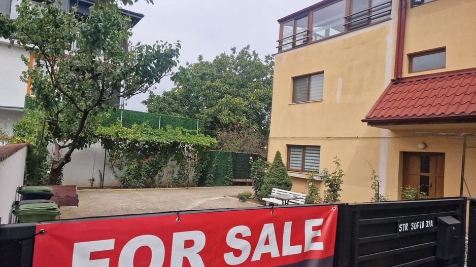 Casă individuală P+1+M cu garaj și terase spațioase – Otopeni Central - Poză 16