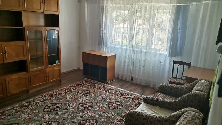 Inchiriere garsoniera decomandata, Frati Golesti, zona Mc Donalds - Poză 4