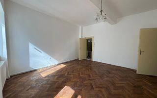 Spațiu de birouri de inchiriat pozitionat in zona istorica a Sibiului - Poză 4