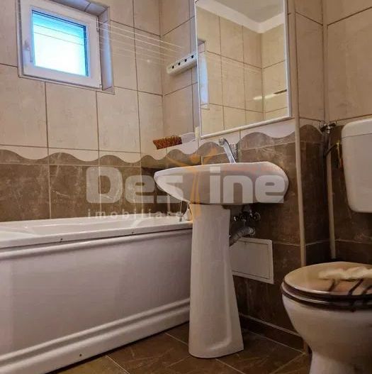 Apartament 3 camere la etaj intermediar, cu loc de parcare, zona Astra - Poză 7
