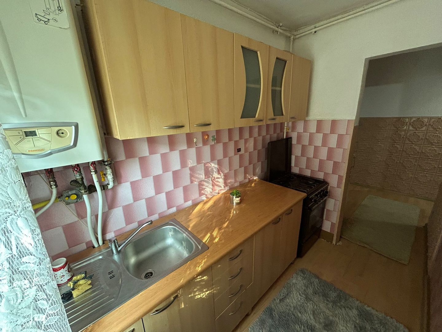 Apartament 2 camere, etaj 2 - Cugir - Poză 6