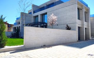 Vila premium | 4 dormitoare, grădină 125 mp | zona Pipera - Poză 1